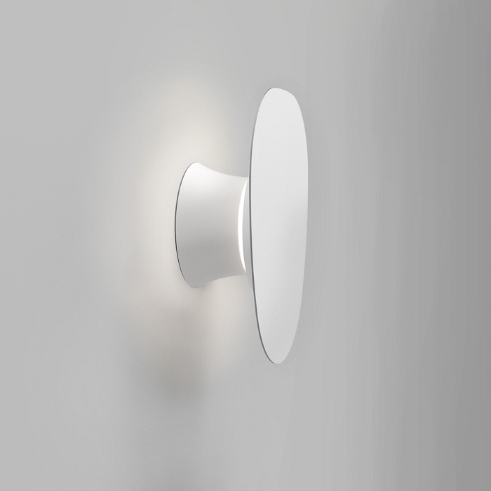 Facce Wall Lamp by Rezek Artemide Wall Lamps